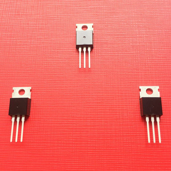 拉桿音響采用劣質(zhì)的MOS管導(dǎo)致可靠性低，影響音響的性能